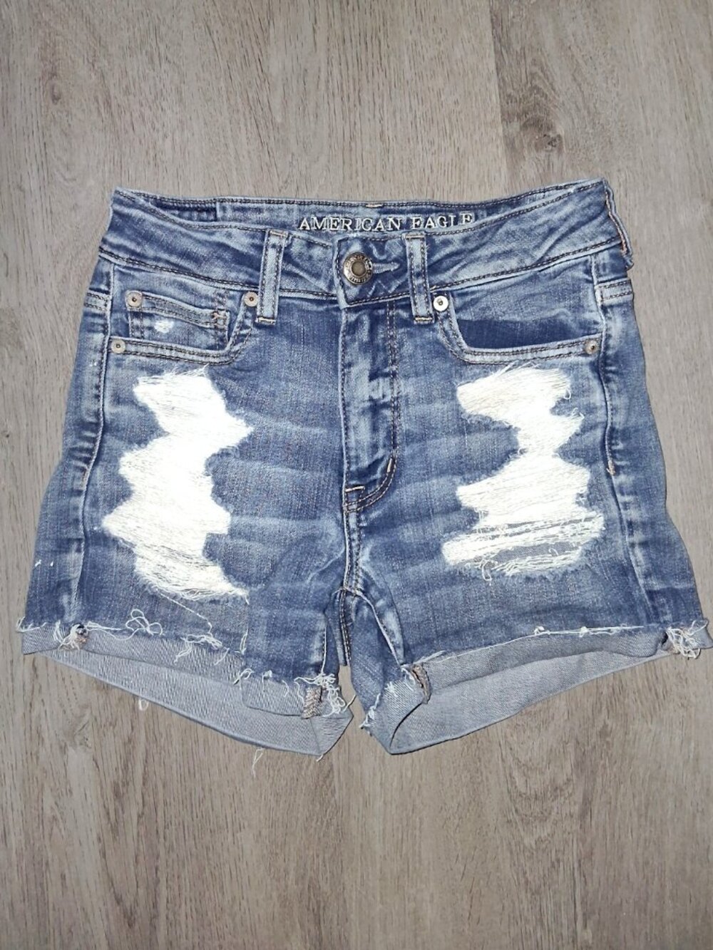 American Eagle Stretch Hi-Rise Shortie Shorts Size 2 Light Wash Distressed Denim